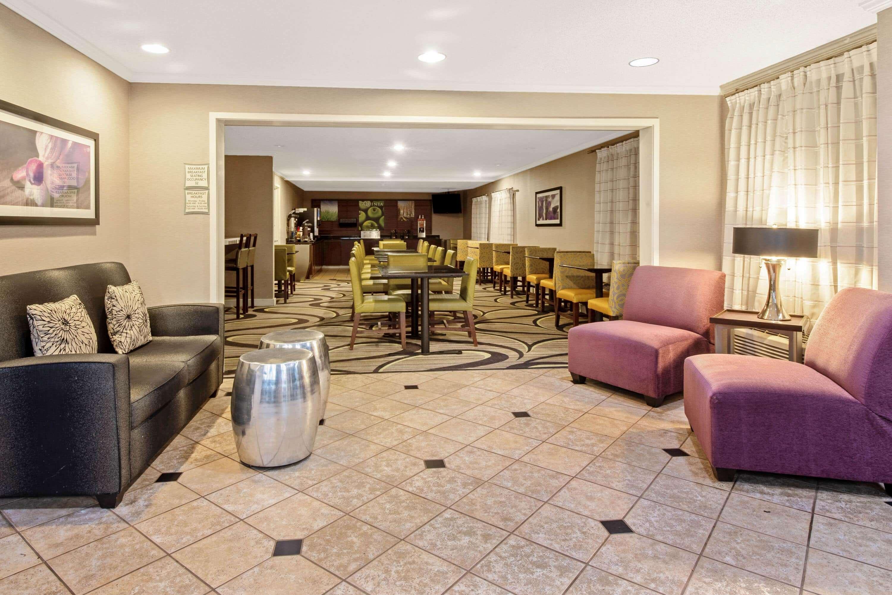 La Quinta By Wyndham Harrisburg Airport Hershey Exterior photo